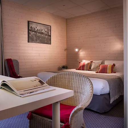 Des Alpes Hotel 2*